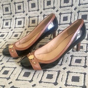 Tommy Hilfinger Patent Pumps -sz 9